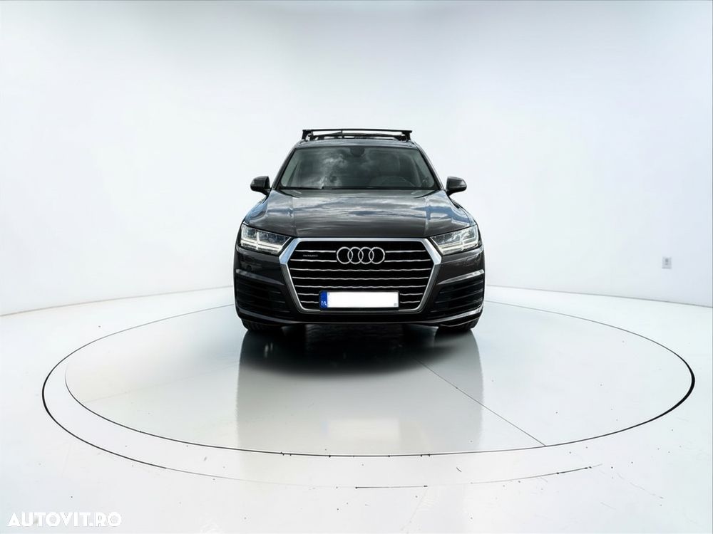 Audi Q7 - 7