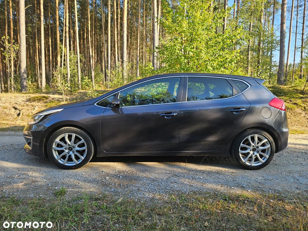 Kia Ceed Cee'd 1.6 CRDi GT Line DCT - 3