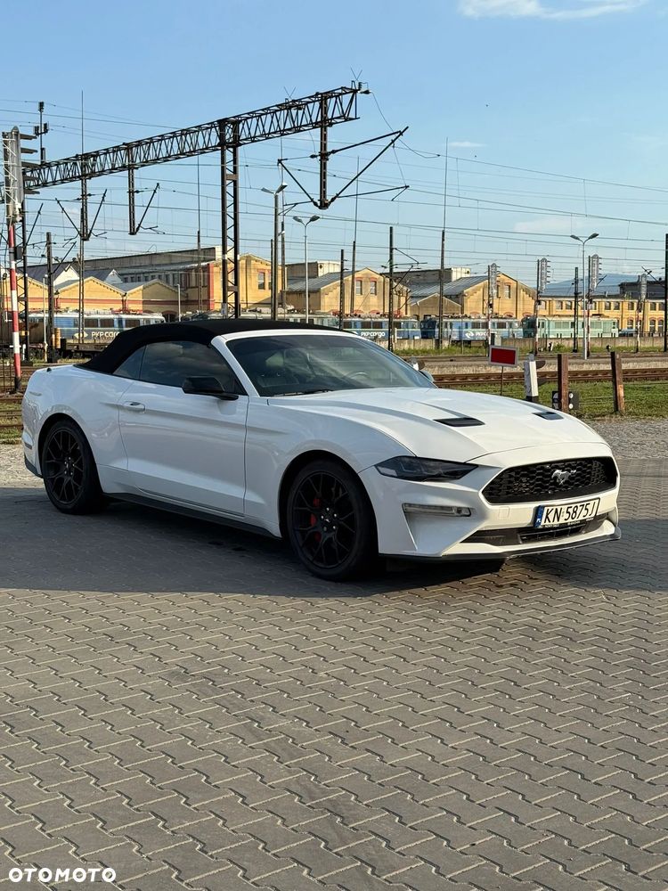 Ford Mustang Cabrio 2.3 Eco Boost - 1