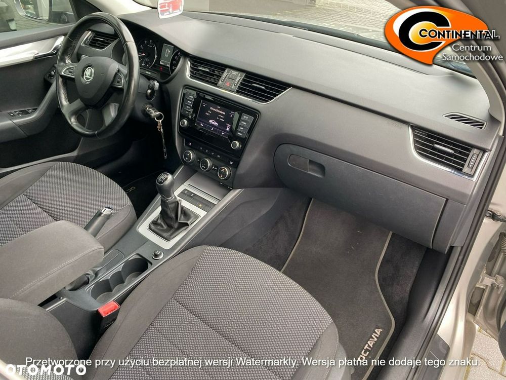 Skoda Octavia - 6