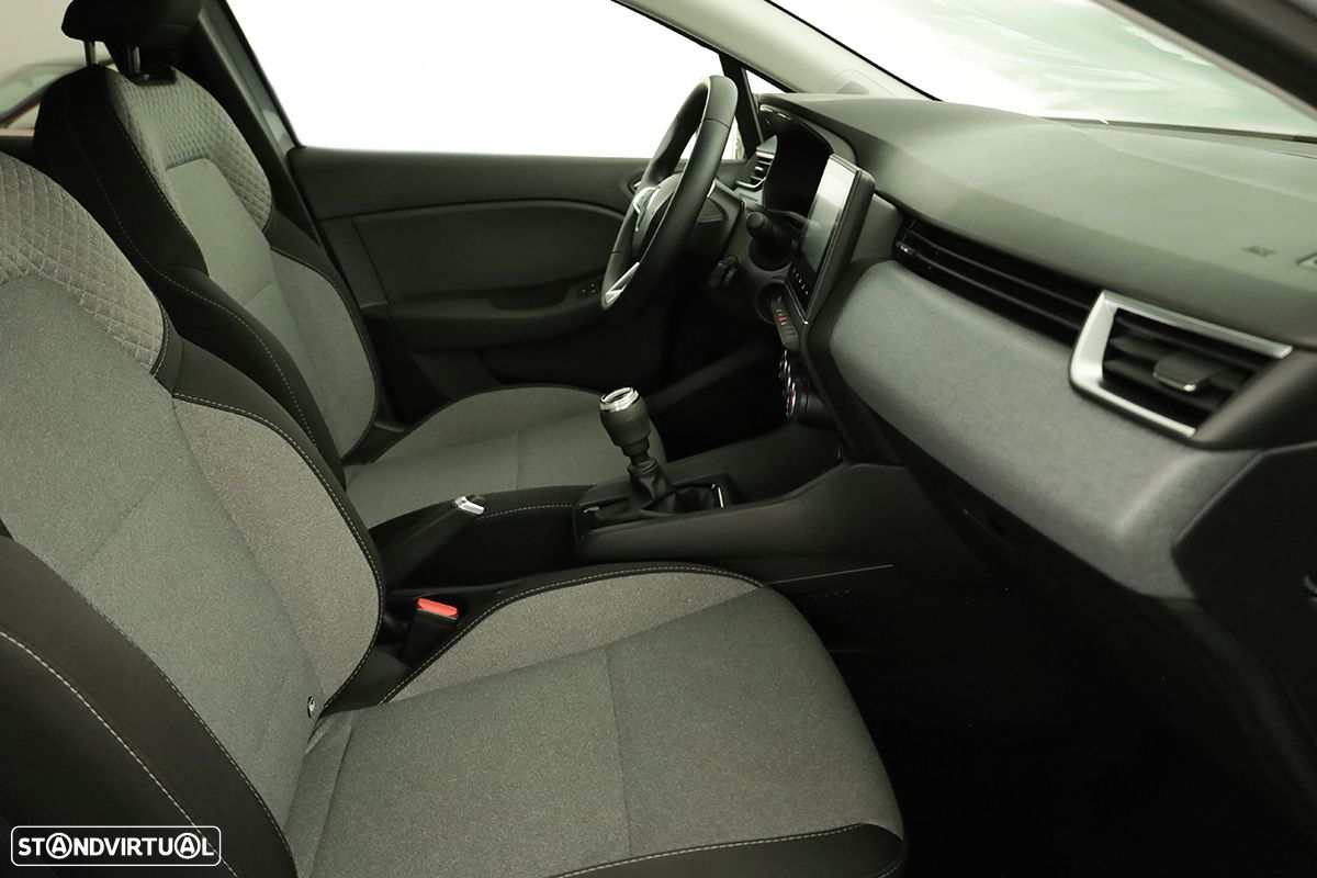 Renault Clio 1.0 TCe Evolution - 23