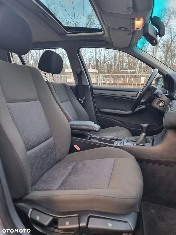 BMW Seria 3 320d Edition Exclusive - 5