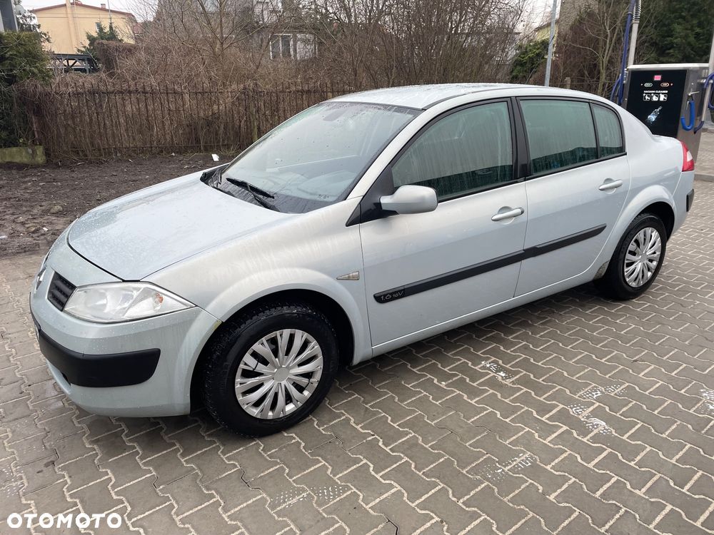 Renault Megane 1.6 Authentique - 5