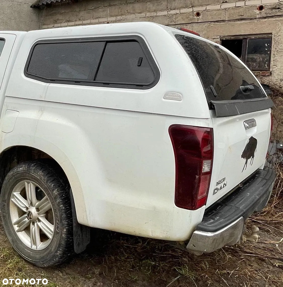 Isuzu D-Max - 15
