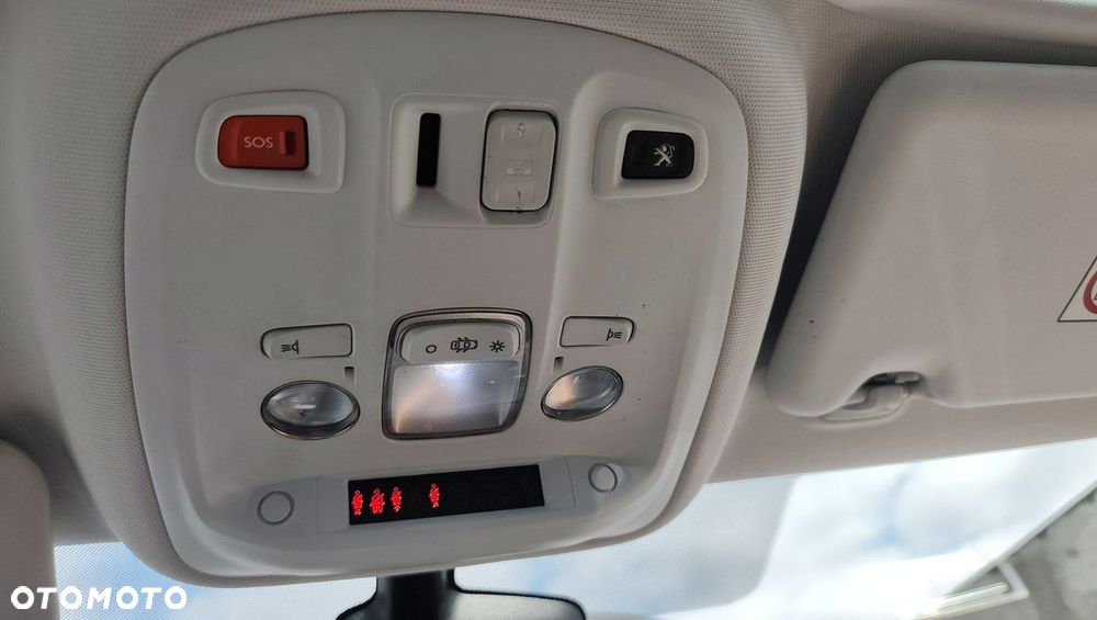 Peugeot 308 BlueHDi FAP 120 Stop&Start GT-Line Edition - 22