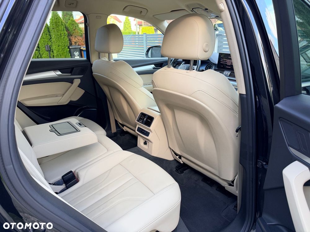 Audi Q5 50 TFSI e quattro S tronic design - 24
