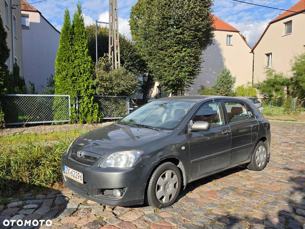 Toyota Corolla 2004