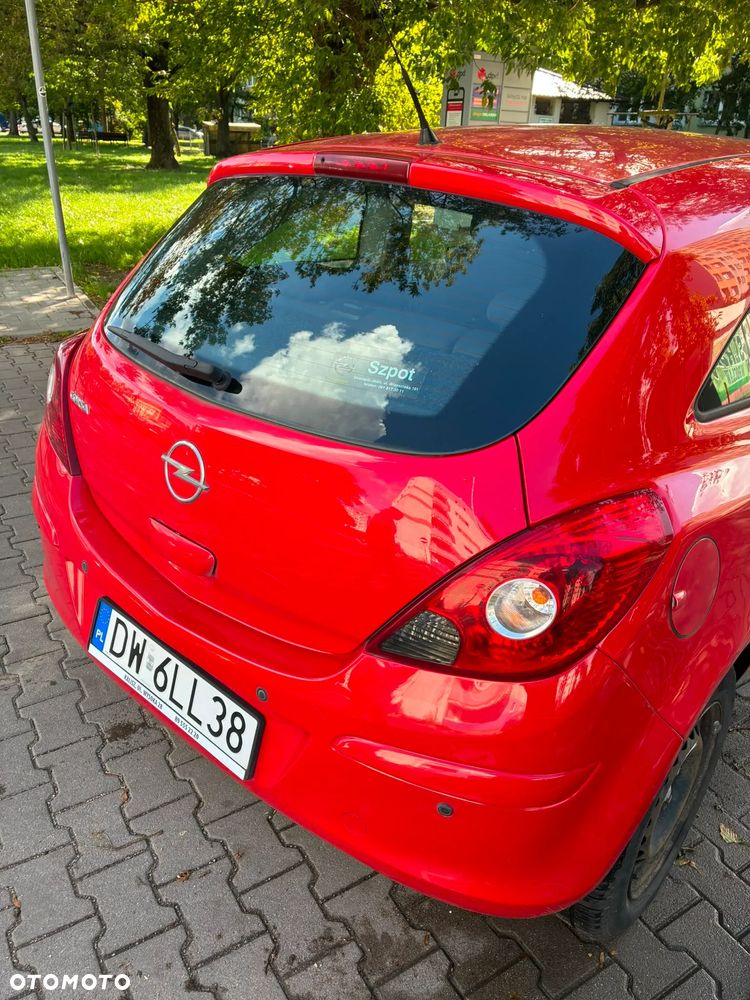 Opel Corsa 1.4 16V Enjoy - 4