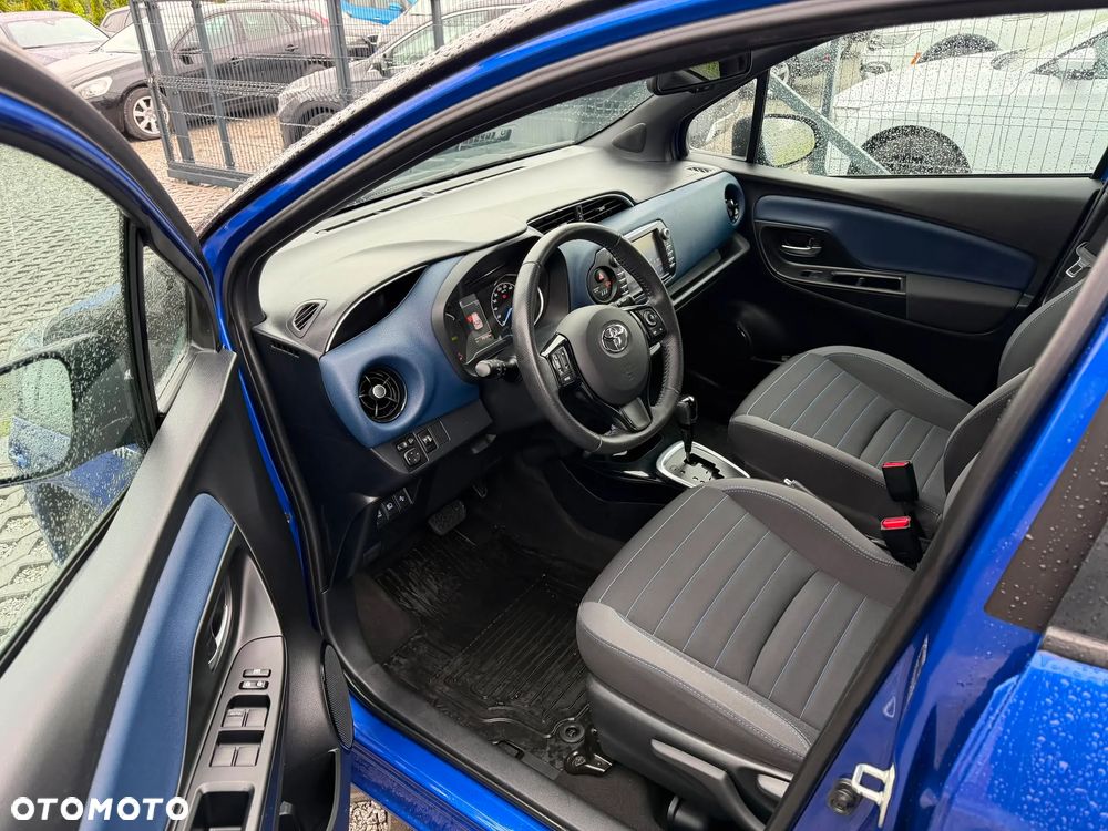 Toyota Yaris 1.5 VVT-i Comfort mit Design Paket - 23
