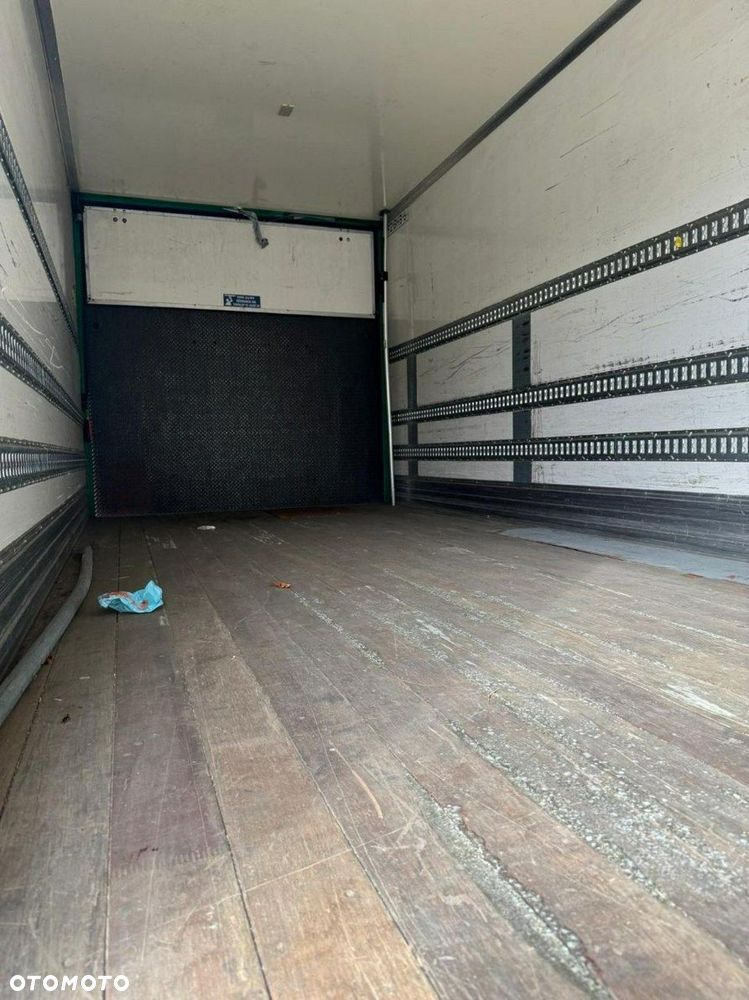 DAF LF 180 Euro6 kontener winda klapa tylko 381 tyskm ! sprowadzony - 8