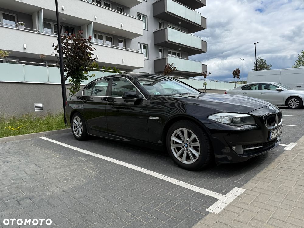 BMW Seria 5 520d - 8