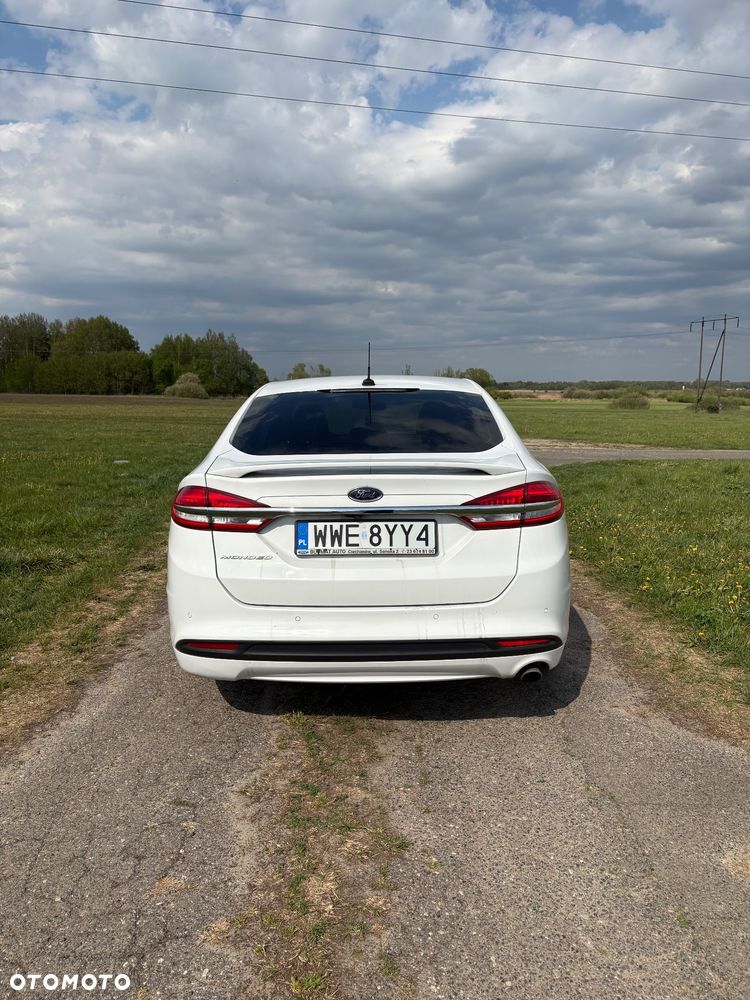 Ford Fusion - 5