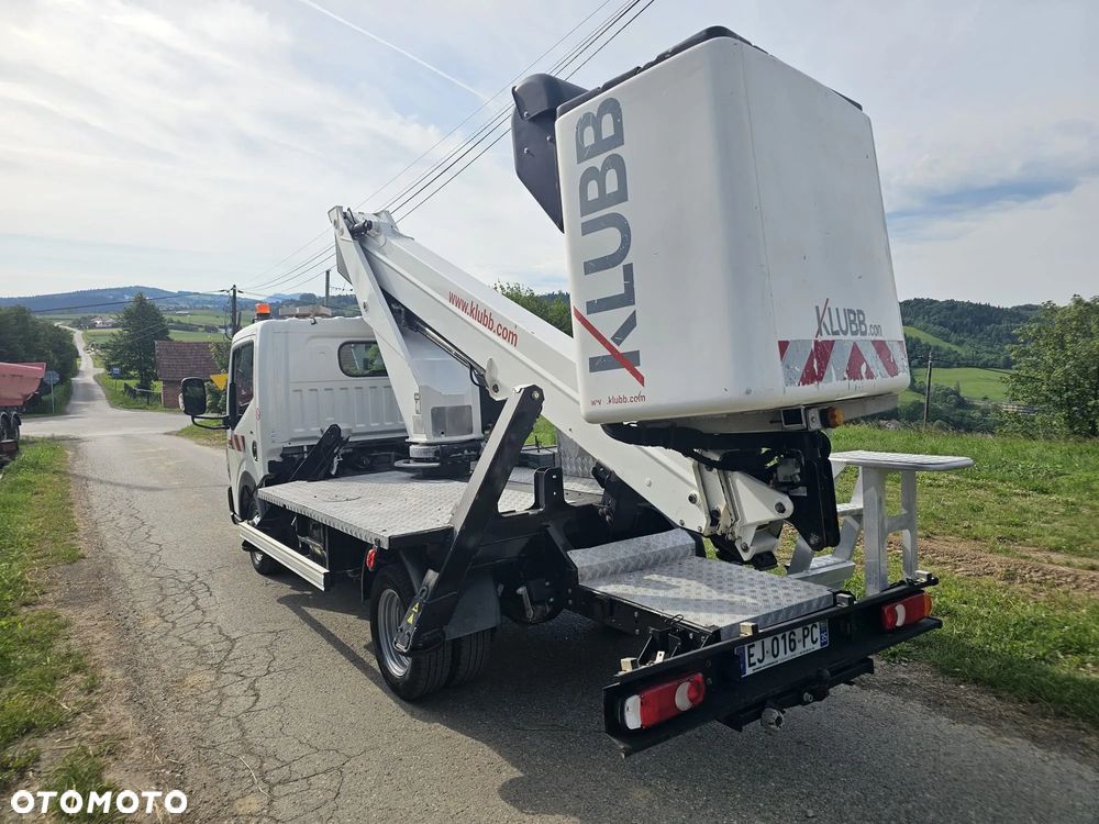 Renault Maxity 120.35 - 6