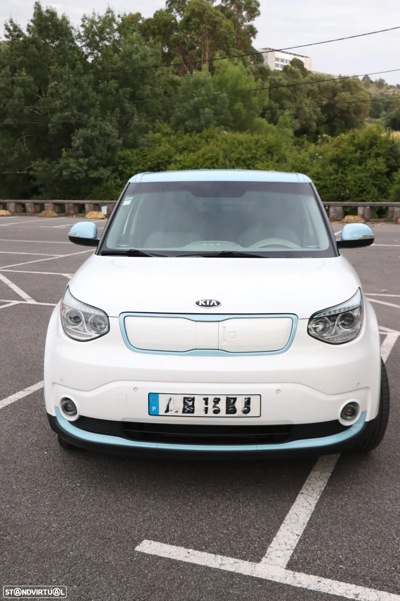 Kia e-Soul EV Play - 17