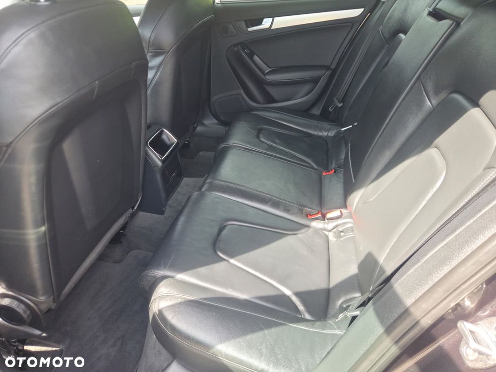 Audi A4 Avant - 14