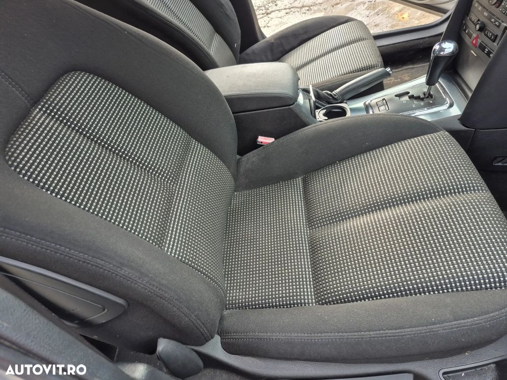 Peugeot 407 HDi 135 Automatik Platinum - 40