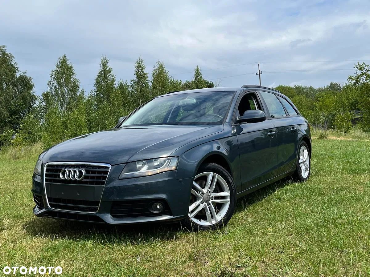 Audi A4 - 1