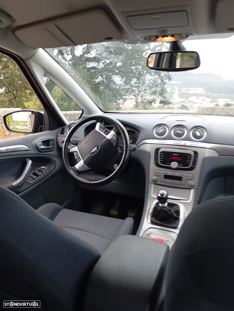 Ford S-Max 1.8 TDCi Titanium 7L - 12