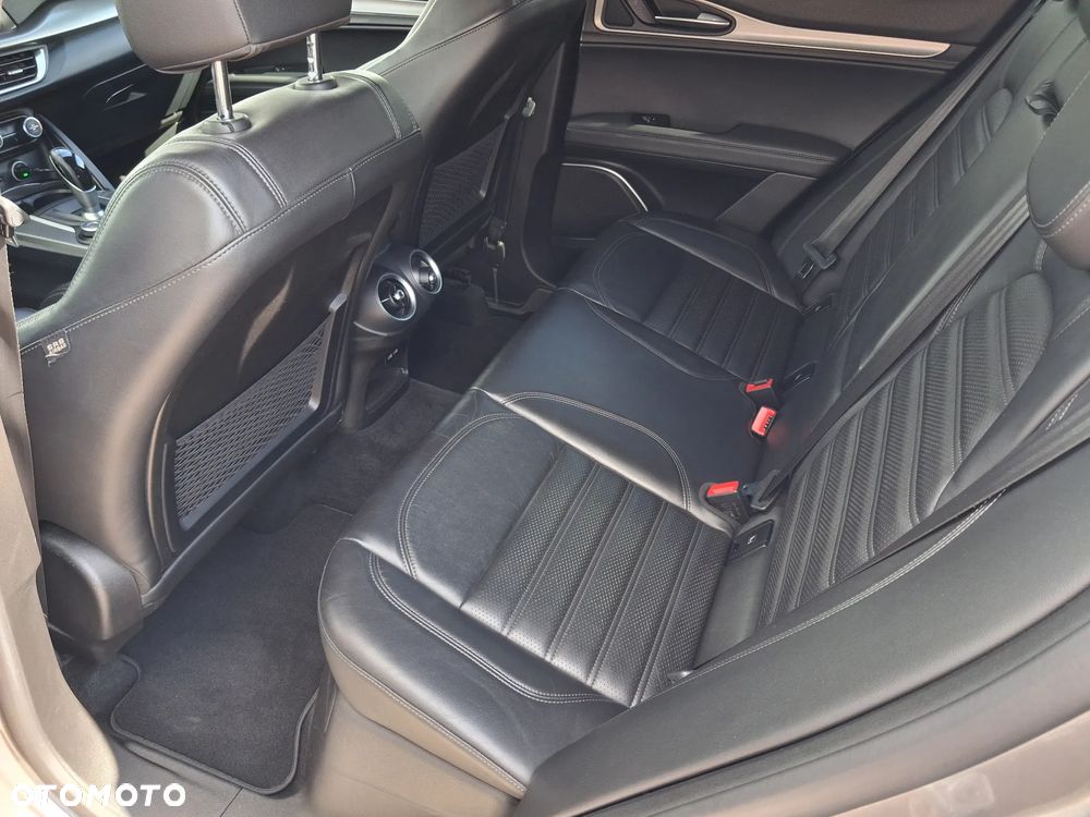 Alfa Romeo Stelvio 2.0 Turbo Super Q4 - 31