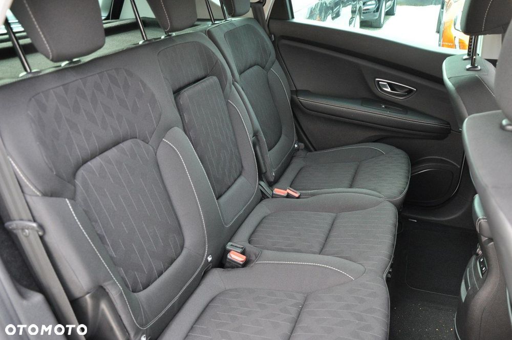 Renault Scenic TCe 140 GPF EDC LIMITED - 11