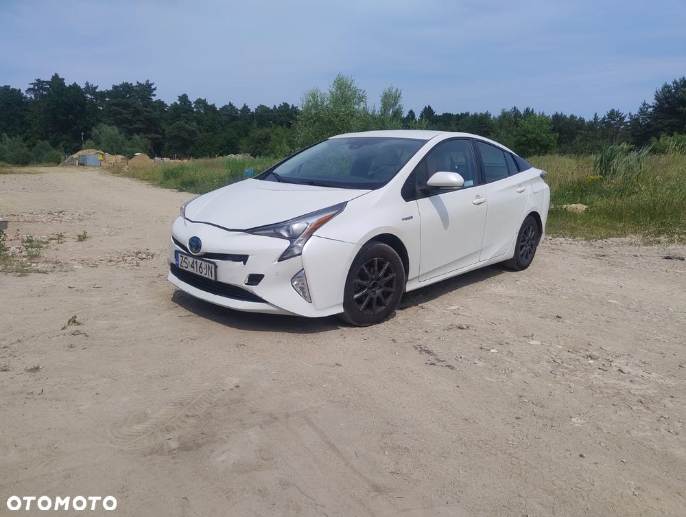 Toyota Prius 1.8 Hybrid Prestige - 2