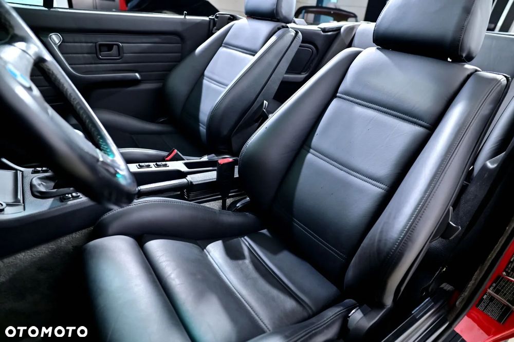 BMW Seria 3 325i - 29