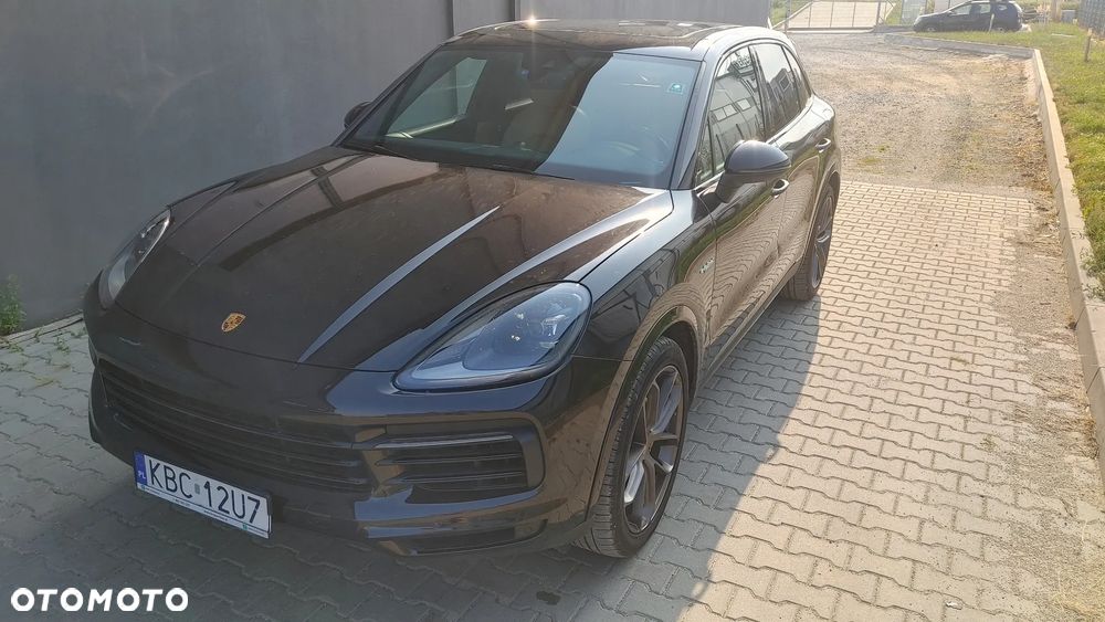 Porsche Cayenne E-Hybrid - 3