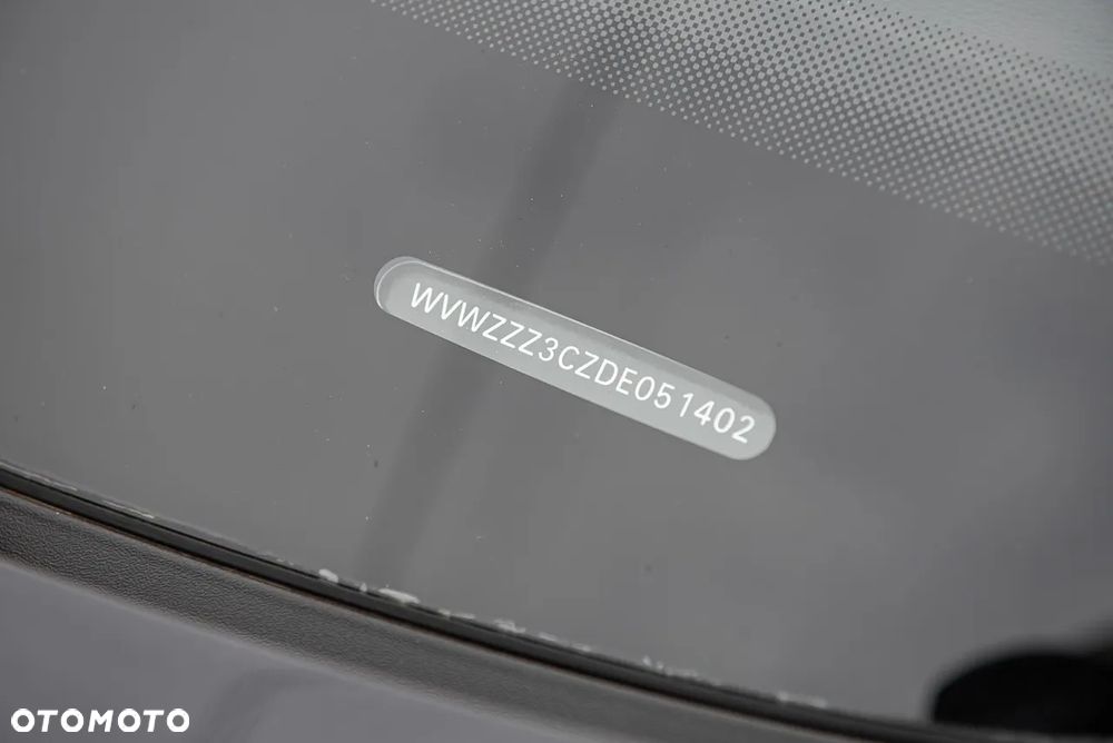 Volkswagen Passat - 30