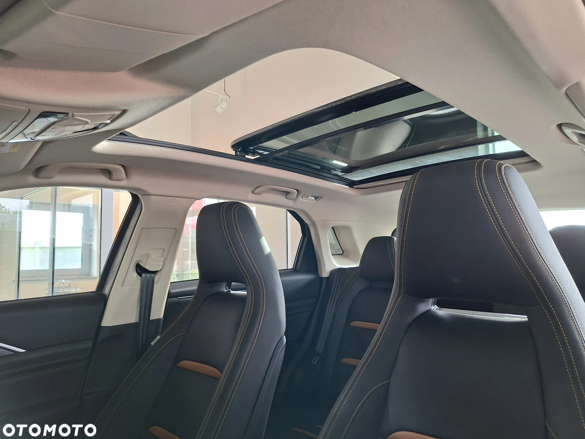 Bestune T77 1.5T Elegance DCT - 9