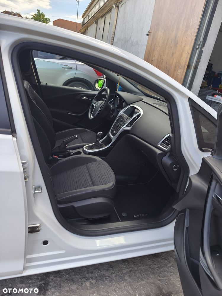 Opel Astra 1.6 CDTI DPF ecoFLEX Start/Stop Selection - 12