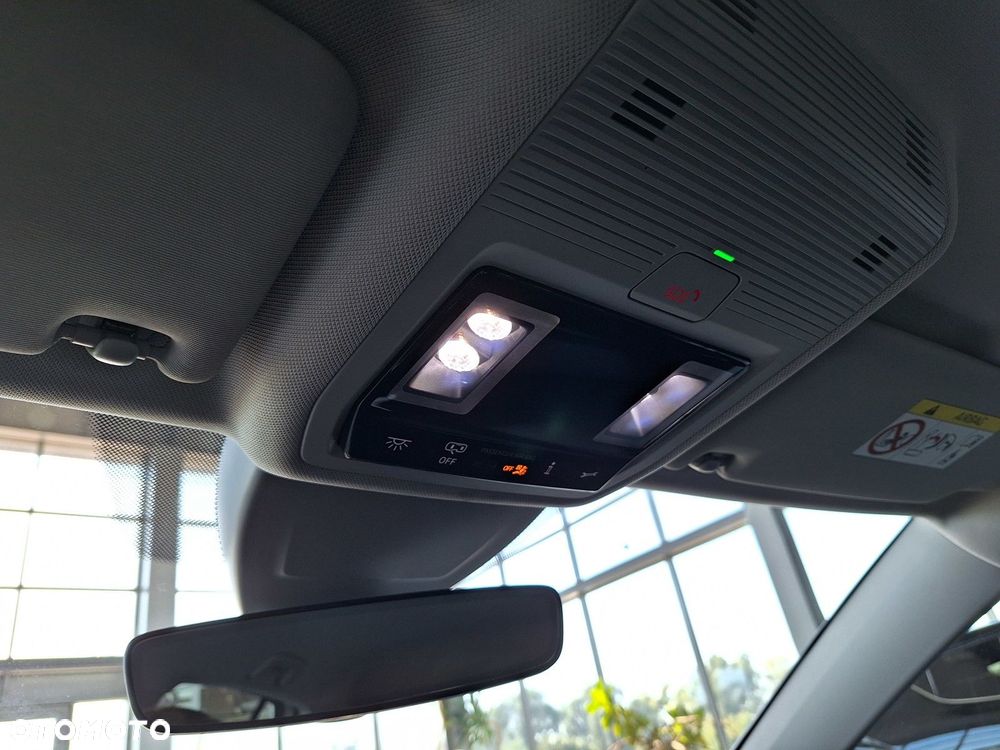 Volkswagen Golf - 39