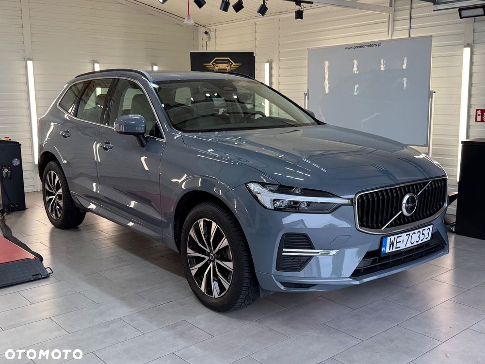 Volvo XC 60 B4 D AWD Core - 11