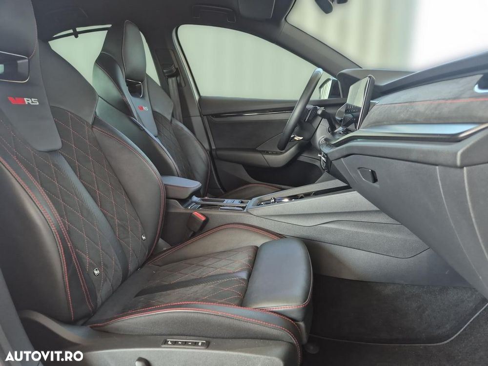 Skoda Octavia 2.0 TDI DSG RS - 13