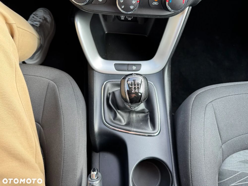 Kia Ceed 1.4 CVVT Dream Team Edition - 17