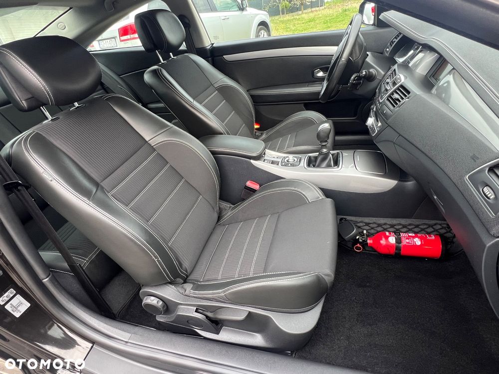 Renault Laguna dCi 110 FAP Emotion - 25