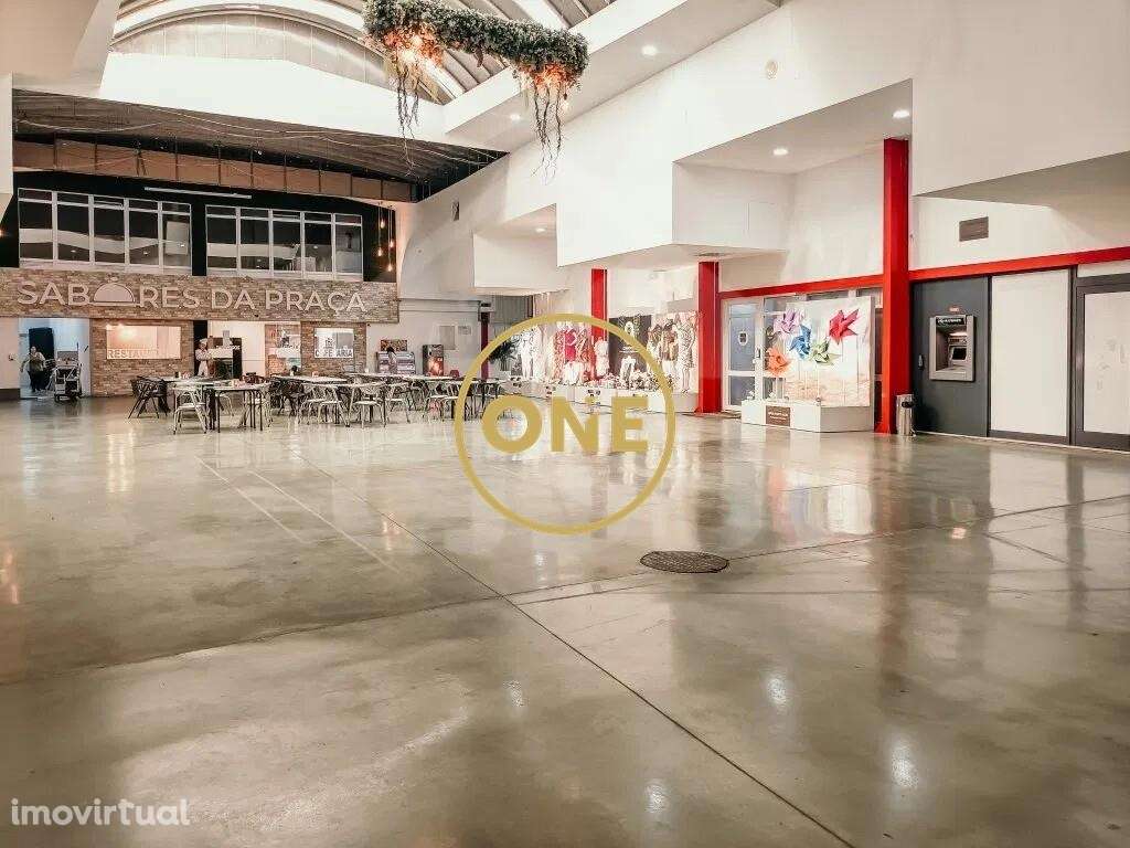 Loja com rendimento | Hiper Porto Alto, Samora Correia - Grande imagem: 3/9