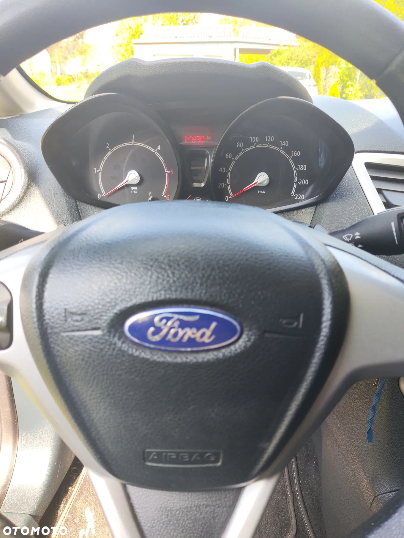 Ford Fiesta 1.6 TDCi DPF Ghia - 5