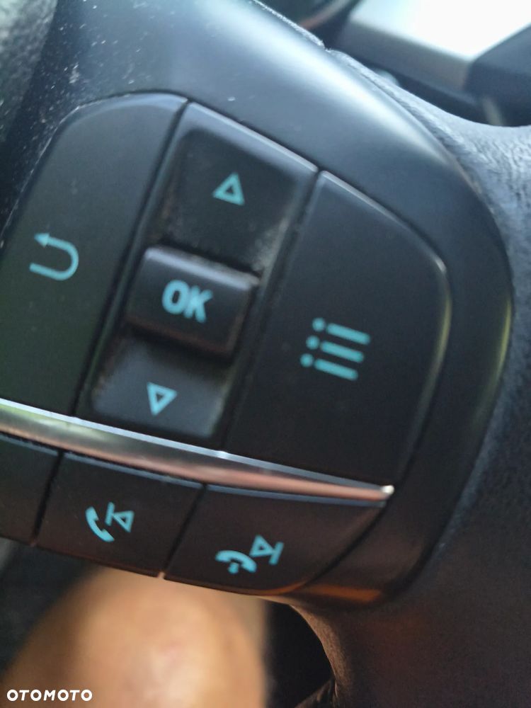 Ford Focus - 35