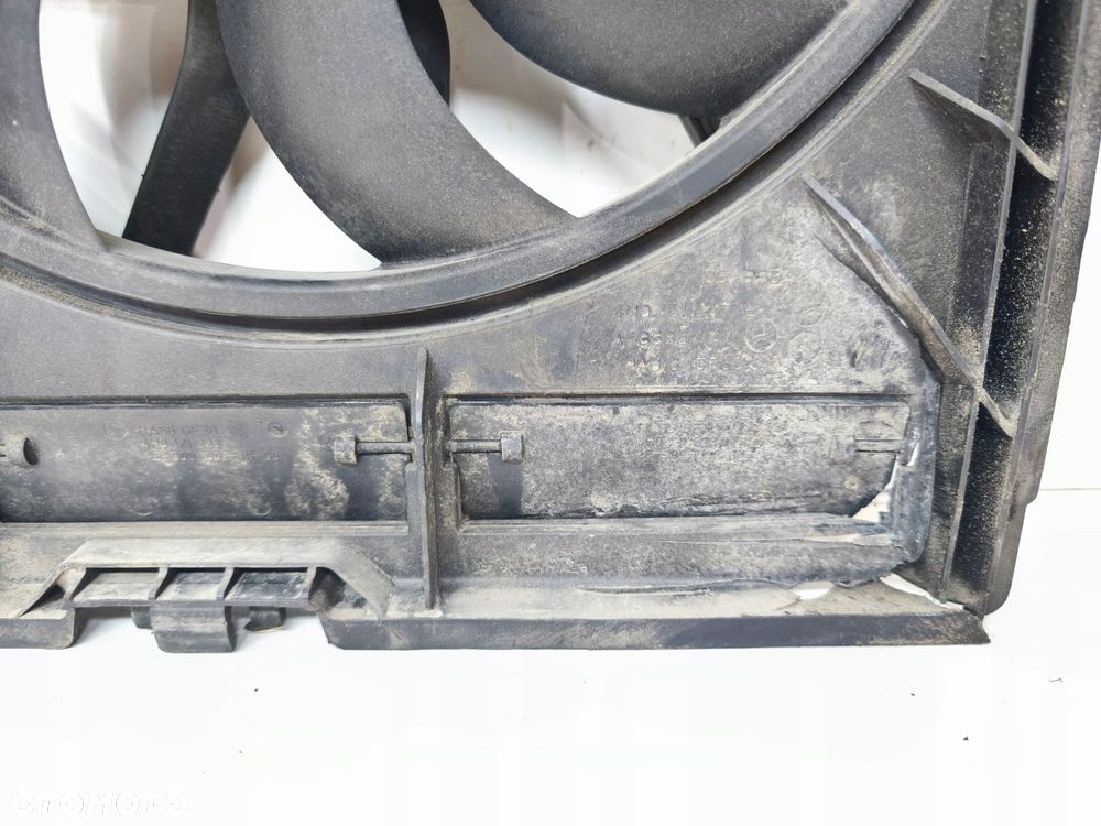 WENTYLATORY + OBUDOWA AUDI A4 A5 A6 A7 A8 4H0121003N POPĘKANA OBUDOWA - 11