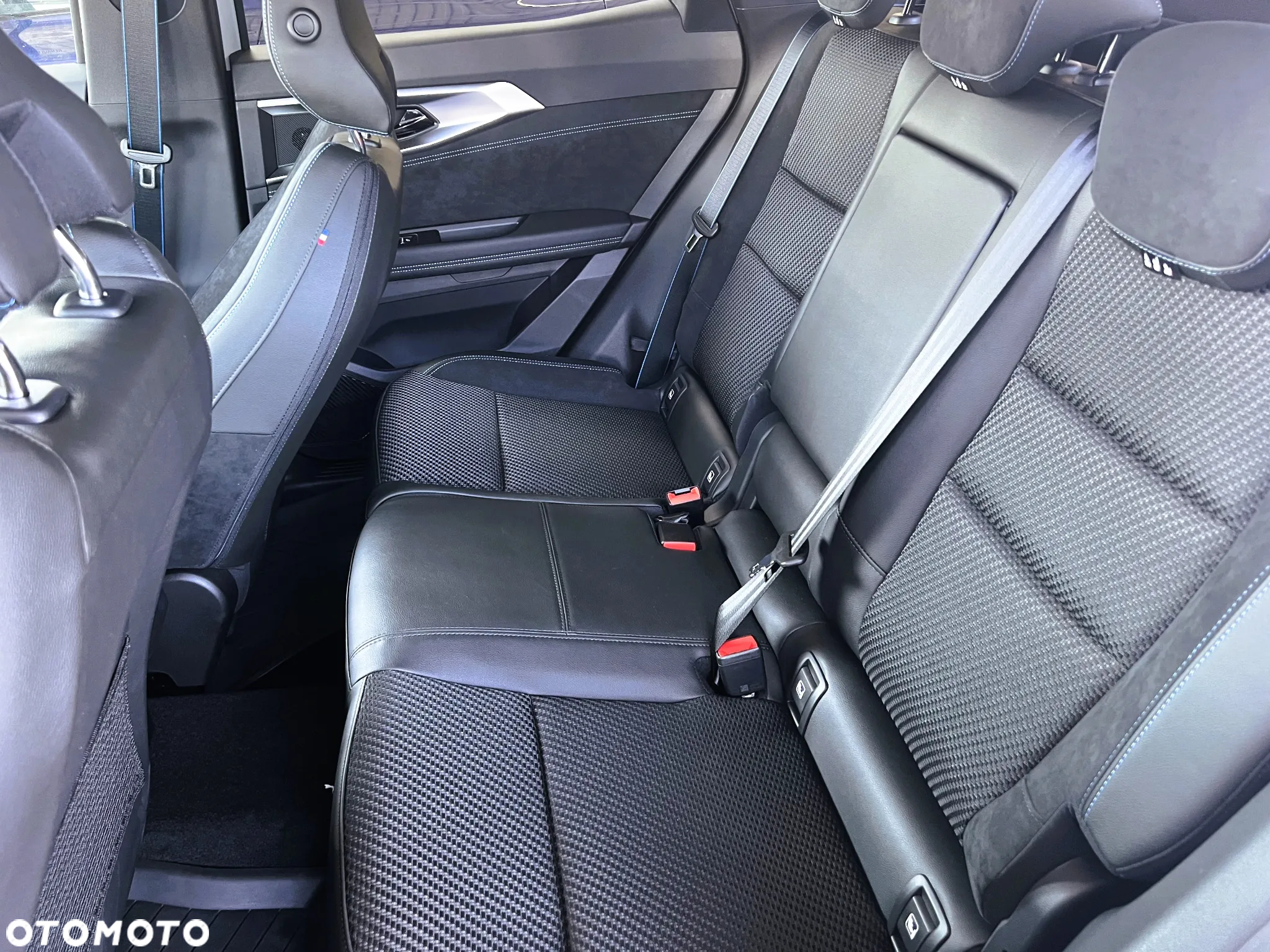 Renault Austral 1.2 E-Tech Full Hybrid 200 Iconic esprit Alpine MMT - 13