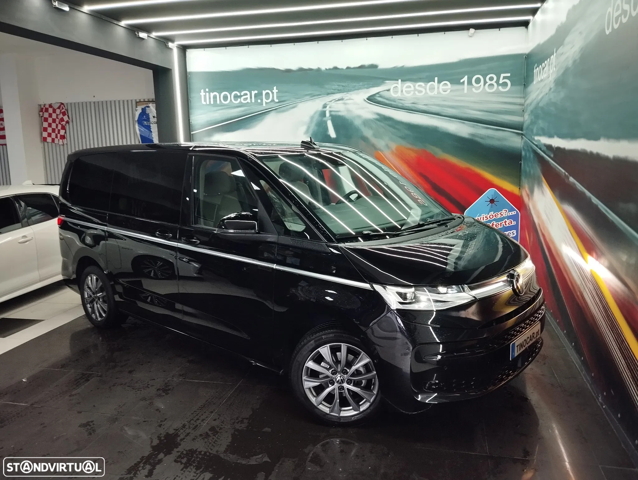 VW Multivan 2.0 TDI Style Longa DSG - 2