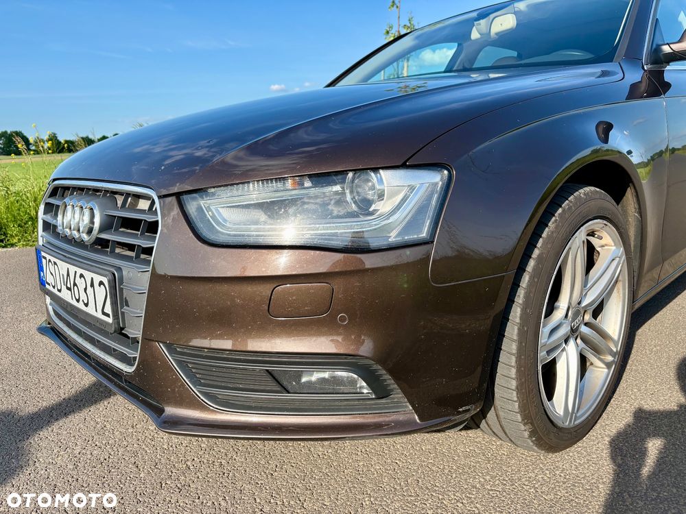 Audi A4 Avant 2.0 TDI Multitronic - 9