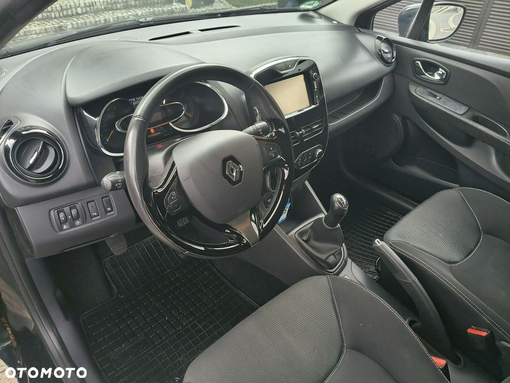 Renault Clio - 7