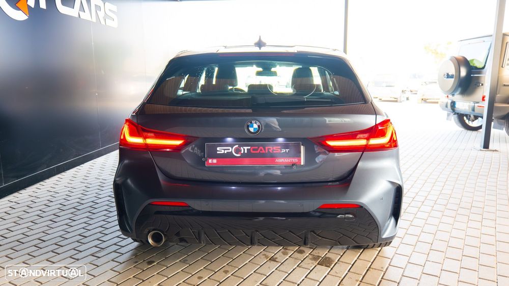 BMW 116 d Pack Desportivo M - 8