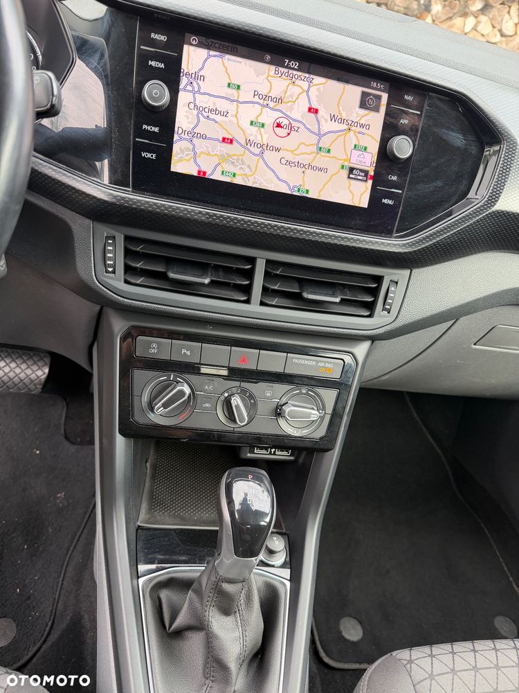 Volkswagen T-Cross 1.0 TSI Life DSG - 12