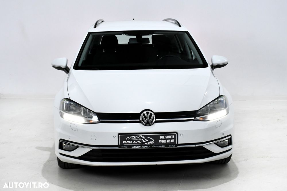 Volkswagen Golf - 5