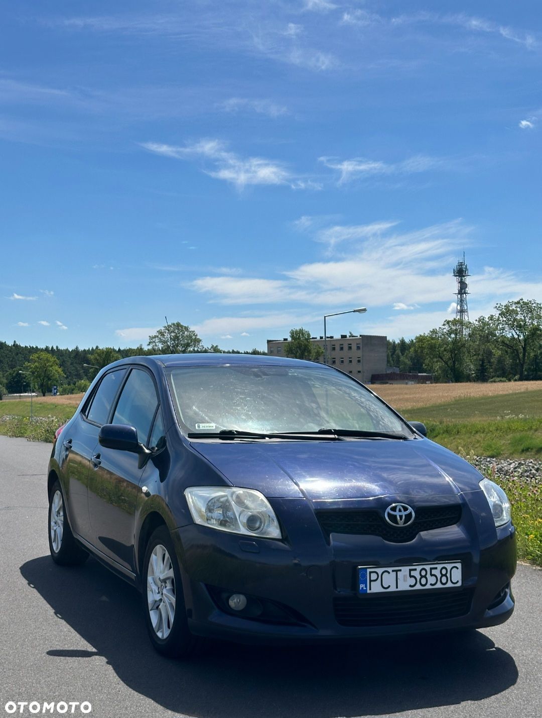 Toyota Auris - 1