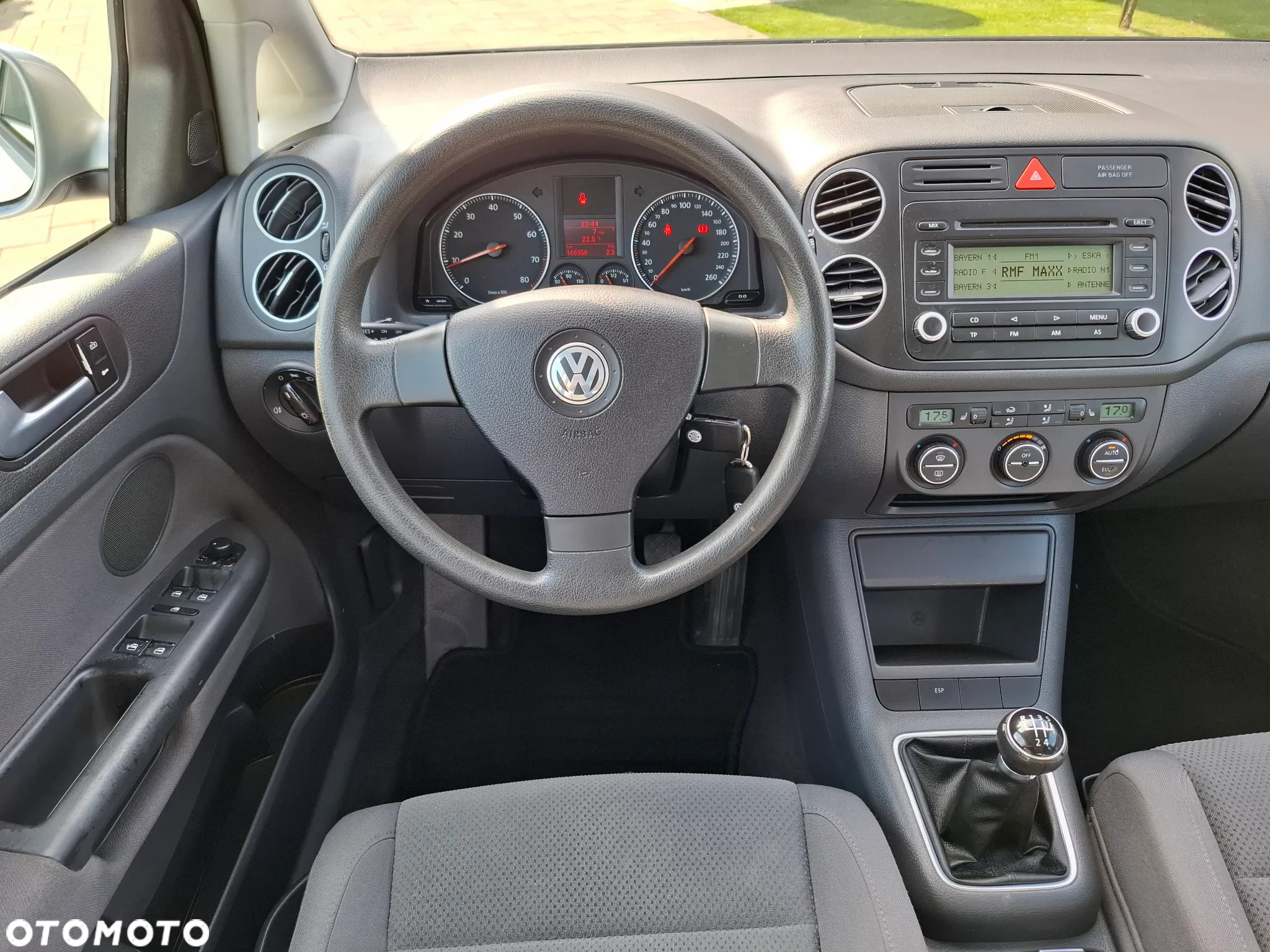 Volkswagen Golf Plus 1.6 Highline - 32