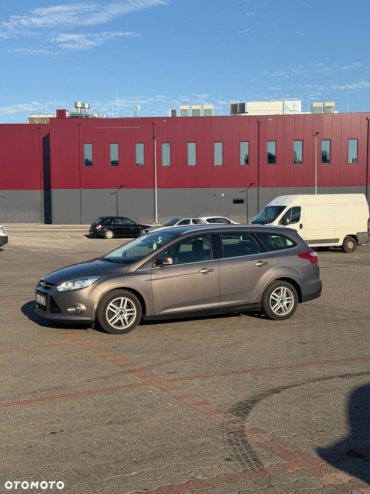 Ford Focus 1.6 EcoBoost Trend - 5
