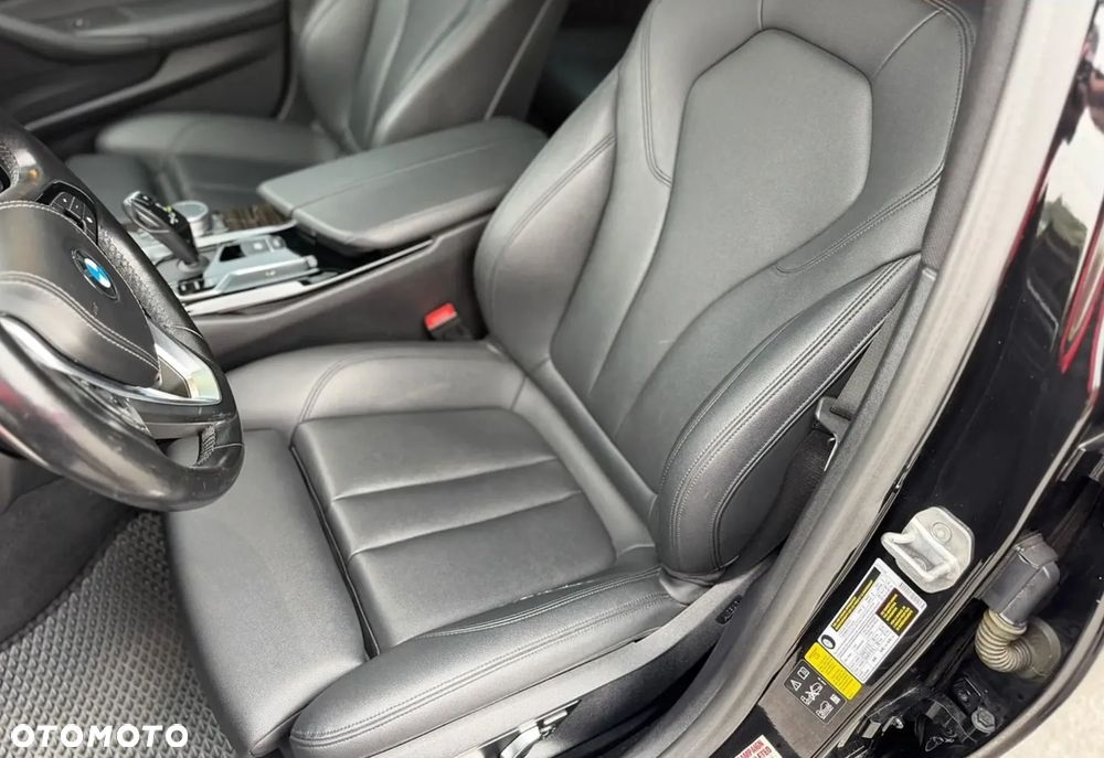 BMW Seria 5 - 24